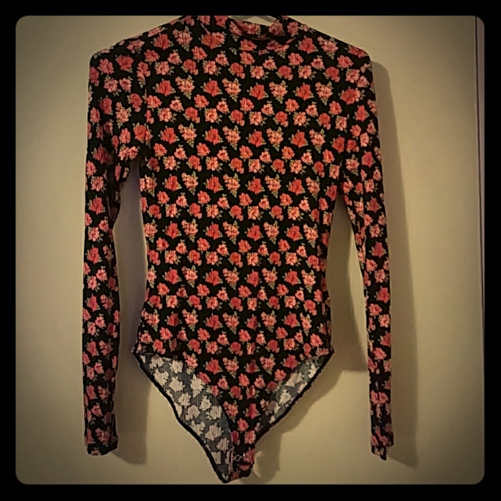 Never worn floral bodysuit